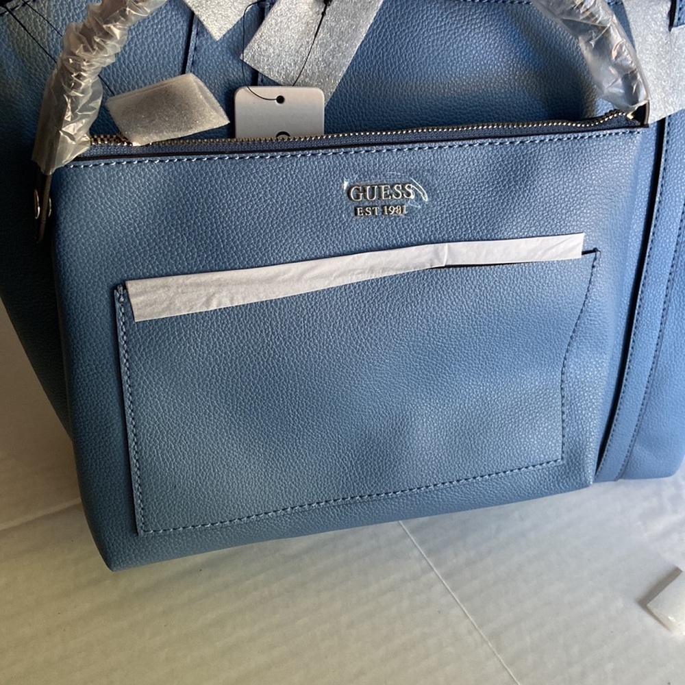 New GUESS Blue Tote - Picture 11 of 13